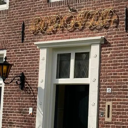 Bed & Breakfast Huize Placida *